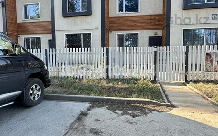 Жеке үй · 5 бөлме · 155.7 м² · 1 сот., М.Маметовой 129/2 — Заправки helios, бағасы: 700 000 ₸ в Уральске — фото 34