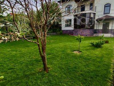 Отдельный дом · 7 комнат · 750 м² · 22 сот., мкр Хан Тенгри — Дулати за 550 млн ₸ в Алматы, Бостандыкский р-н