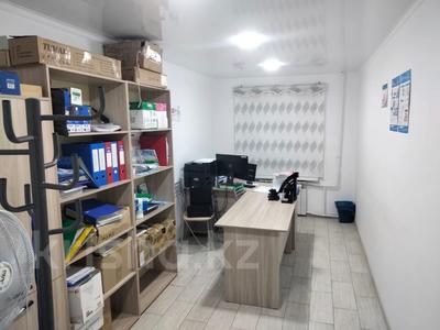 2-бөлмелі пәтер · 47 м² · 1/5 қабат, Авангард 3 33, бағасы: 15 млн 〒 в Атырау, мкр Авангард-3