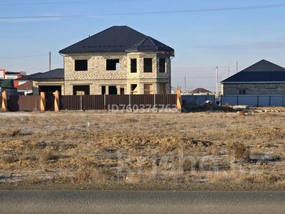 Продажа домов и дачи в Атырауской обл.: Отдельный дом · 8 комнат · 210 м² · 10 сот., Береке 21 за 31 млн 〒 Отдельный дом · 8 комнат · 210 м² · 10 сот., Береке 21 за 31 млн 〒 в Кульсары