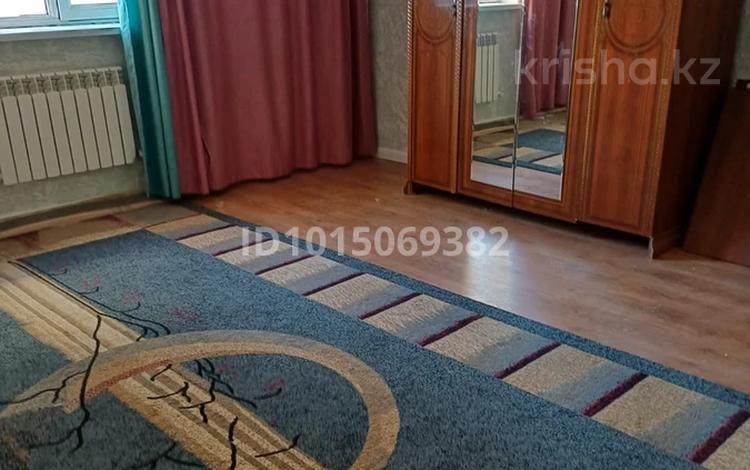 1-бөлмелі пәтер · 52 м² · 4/6 қабат, 35-ш/а. 15, бағасы: 6 млн ₸ в Актау, 35-мкр — фото 2