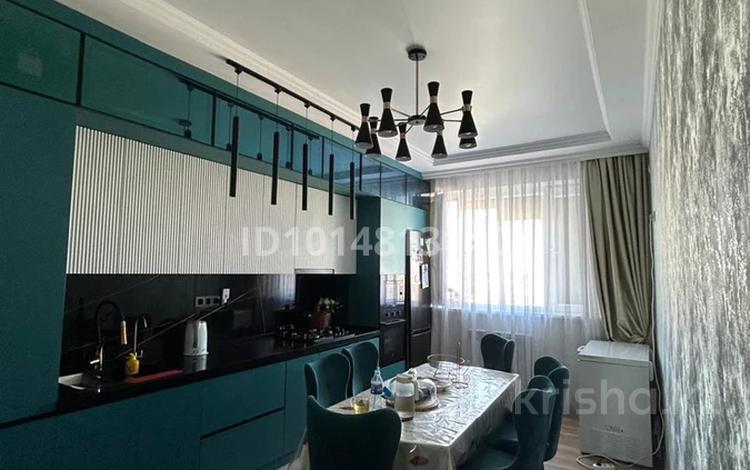 3-комнатная квартира · 105 м² · 6/8 этаж, 28-й мкр 68/3 за 33 млн ₸ в Актау — фото 2