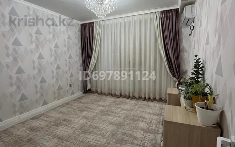 3-бөлмелі пәтер, 85 м², 5/5 қабат, 17-й мкр 71, бағасы: 30 млн 〒 в Актау, 17-й мкр — фото 2