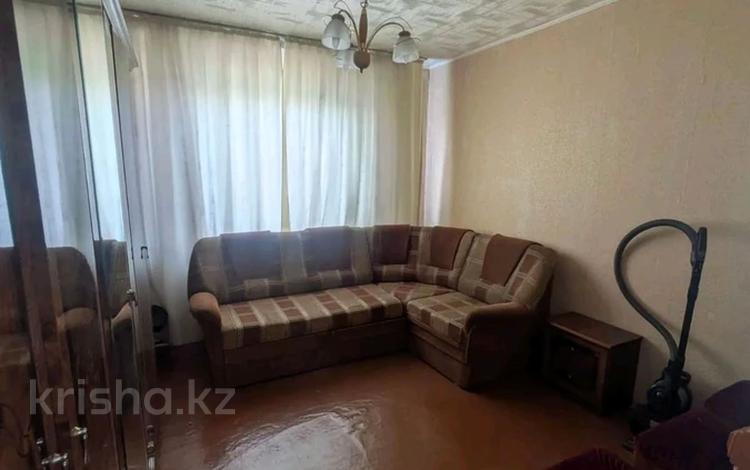 4-комнатная квартира · 72 м² · 5/5 этаж, 4 микр 2 за 18 млн ₸ в Аксае — фото 2