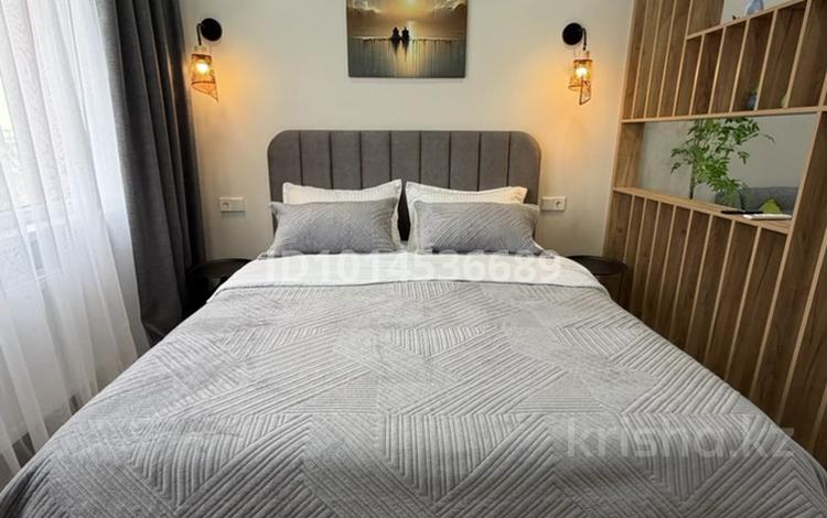 1-комнатная квартира · 40 м² · 10/12 этаж, мкр Дарабоз 25А К1 за 18 000 ₸ в Алматы, Алатауский р-н — фото 2