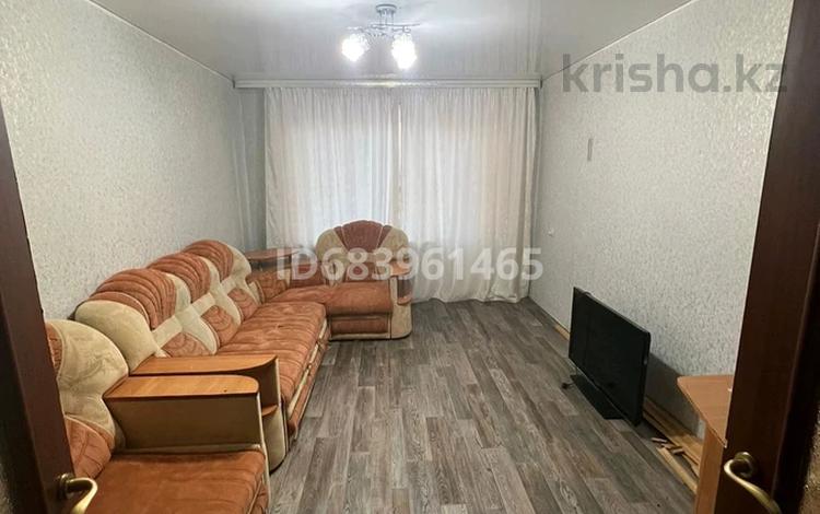 3-комнатная квартира, 66 м², 2/5 этаж, Васильковский 8 за 18.5 млн 〒 в Кокшетау — фото 2