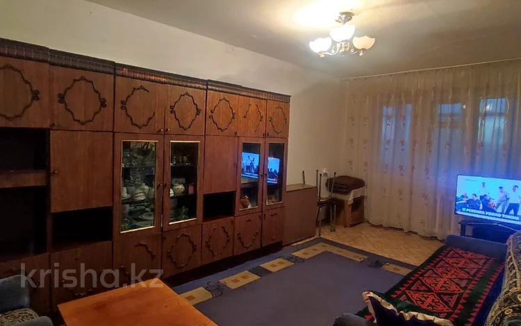 3-комнатная квартира · 62 м² · 5/5 этаж, 3 микрорайон за 9.8 млн 〒 в Абае — фото 2