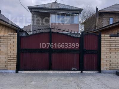 Продажа домов и дачи в Абай обл.: Отдельный дом · 4 комнаты · 120 м² · 2 сот., 8 марта — Дулатова за 27.5 млн 〒 Отдельный дом · 4 комнаты · 120 м² · 2 сот., 8 марта — Дулатова за 27.5 млн 〒 в Семее