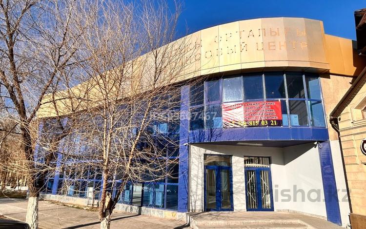 Свободное назначение, офисы, магазины и бутики, общепит, салоны красоты, бани, гостиницы и зоны отдыха, медцентры и аптеки, образование, развлечения · 668.3 м² за 150 млн 〒 в Шымкенте, Туран р-н — фото 22