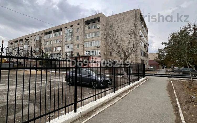 2-комнатная квартира, 45 м², 5/5 этаж, Мукан толебаев 20