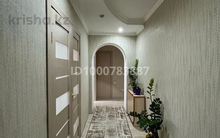 3-комнатная квартира · 64 м² · 8/10 этаж, Старый город — Возле прокуроры за 17.5 млн ₸ в Актобе — фото 2