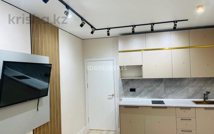 1-бөлмелі пәтер · 80 м² · 3/13 қабат, Просп. Назарбаева 28 — Райымбека, бағасы: 2 000 ₸ в Алматы — фото 3