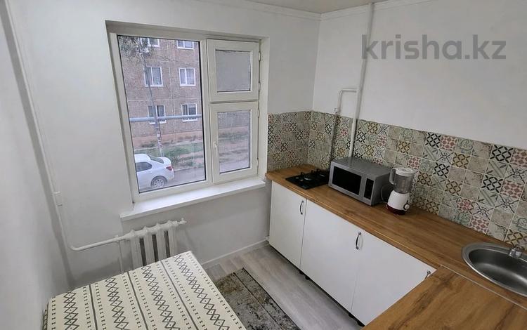 2-комнатная квартира · 48 м² · 2/5 этаж, Курмангазы 175 — маг. Урал за 13.5 млн ₸ в Уральске — фото 2