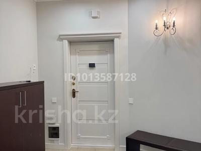 3-комнатная квартира · 130 м² · 19/23 этаж, Кабанбай батыра 87 за 1.7 млн ₸ в Алматы, Алмалинский р-н
