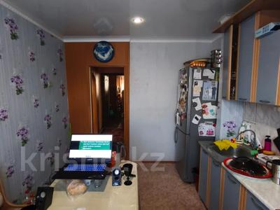 3-бөлмелі пәтер · 67.9 м² · 1/5 қабат, Ауэзова 63/3, бағасы: 18.6 млн ₸ в Экибастузе