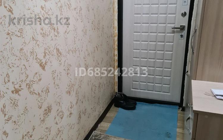 2-комнатная квартира · 45 м² · 3/5 этаж, 7мкр.самал — Самал аялдама тұсында за 25 млн 〒 в Таразе — фото 2