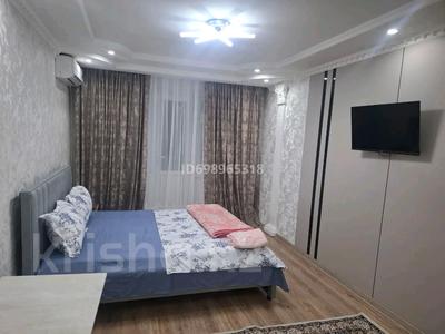 1-комнатная квартира · 40 м² · 3 этаж, Мамытова — 8 мкр за 12 000 ₸ в Шымкенте, Туран р-н