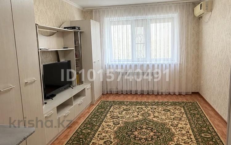 2-комнатная квартира · 49.6 м² · 5/6 этаж, мкр 8 300/1 за 18 млн ₸ в Актобе — фото 2