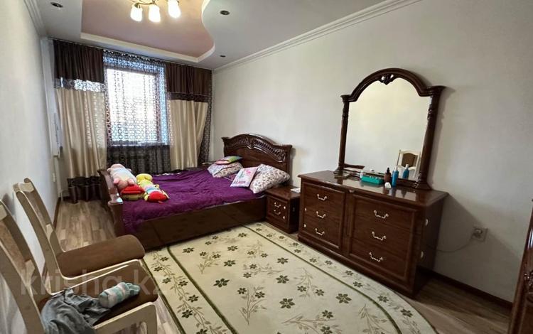 3-бөлмелі пәтер · 70 м² · 4/5 қабат, Жастар — 3721, бағасы: 25 млн ₸ в Талдыкоргане, мкр Жастар — фото 15