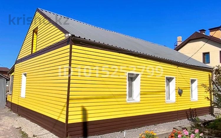 Отдельный дом · 4 комнаты · 60 м² · 6 сот., мкр Михайловка , Нахимова за 18.5 млн ₸ в Караганде, Казыбек би р-н — фото 2