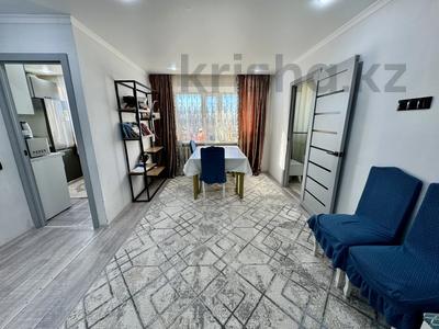 2-комнатная квартира · 45 м² · 1/5 этаж, Пришахтинск, Зелинского за 10.9 млн 〒 в Караганде, Алихана Бокейханова р-н