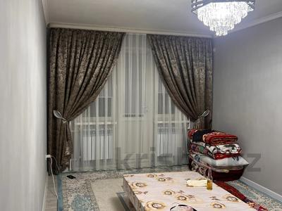 2-комнатная квартира, 44 м², 4/5 этаж, Молдагулова за 18.5 млн 〒 в Шымкенте, Аль-Фарабийский р-н