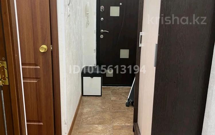 3-комнатная квартира · 64 м² · 3/5 этаж, 3 мкрн 33 дом за 1.7 млн ₸ в Риддере — фото 2