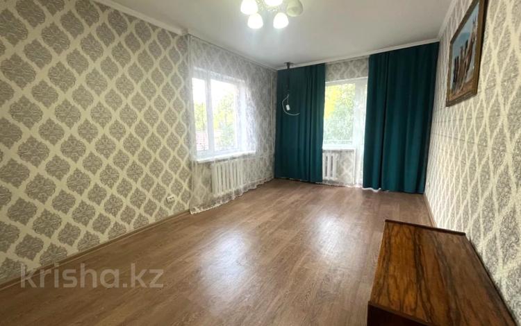 2-комнатная квартира · 40 м² · 3/4 этаж, мкр Новый Город, Ермекова — 45-й квартал, ЖД вокзал, 1000 мелочей за 15.5 млн ₸ в Караганде, Казыбек би р-н — фото 2