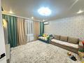 2-комнатная квартира · 53 м² · 5/5 этаж, Пришахтинск, Кемеровская — Школа 33 за 13.5 млн ₸ в Караганде, Алихана Бокейханова р-н