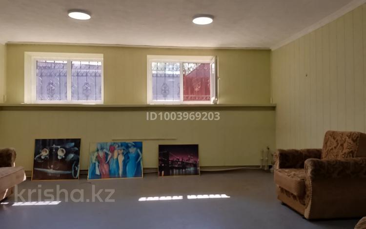 Еркін, кеңселер, қоймалар, кабинеттер және жұмыс орындары · 350 м², бағасы: ~ 1.2 млн ₸ в Алматы, Ауэзовский р-н — фото 12