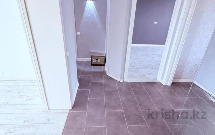 3-бөлмелі пәтер · 80 м² · 5/6 қабат, центральный 55, бағасы: 22 млн ₸ в Кокшетау — фото 2