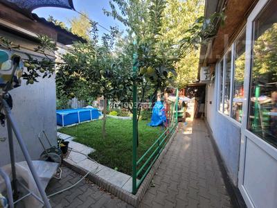 Часть дома · 4 комнаты · 80 м² · 3 сот., Нусупбекова 39 — Центральная мечеть,З.базар,Саяхат,Медеуский нар,суд. за 80 млн ₸ в Алматы, Медеуский р-н