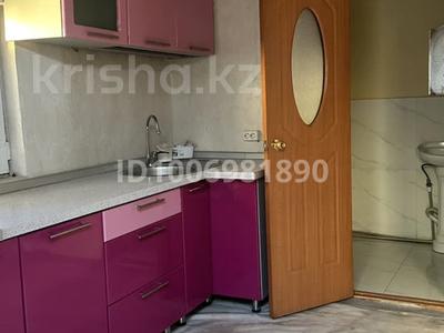 Отдельный дом · 3 комнаты · 70 м², Саламатова — Западная за 120 000 〒 в Каскелене