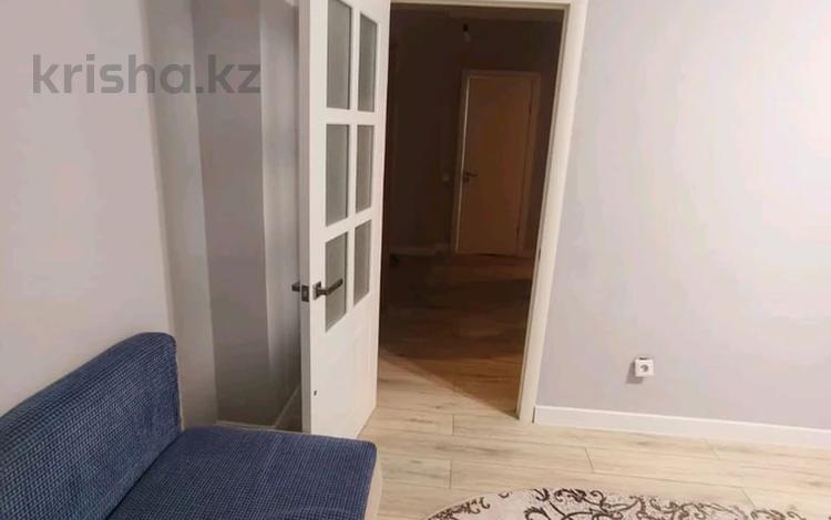 2-комнатная квартира · 50 м² · 3/10 этаж, Улы Дала 60 за 300 000 ₸ в Астане, Есильский р-н — фото 2