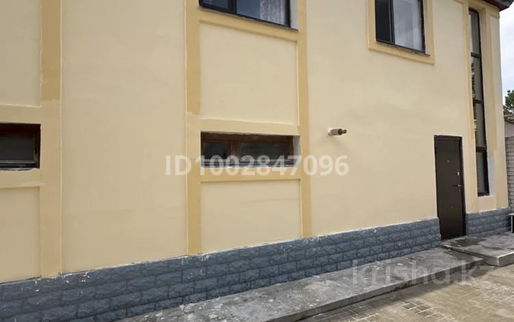 Жеке үй · 3 бөлме · 65 м² · 10 жүзд., Сазды-2, Местпром 7 Б — Рядом с мебельным магазином Кенес по Оспанова, бағасы: 200 000 ₸ в Актобе, Сазда-2  — фото 12