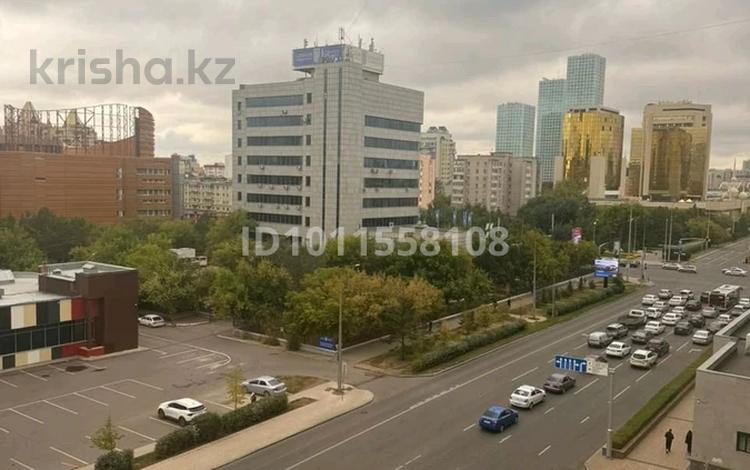 3-комнатная квартира · 100 м² · 6/9 этаж, Кенесары 45 — Республика-Кенесары за 380 000 ₸ в Астане, р-н Байконур — фото 2