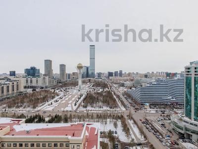 6-комнатная квартира · 241 м² · 8/20 этаж, Сарайшык 34а за 290 млн ₸ в Астане, Есильский р-н