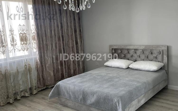 1-комнатная квартира · 56 м² · 12/15 этаж, Толе би 273/9 за 15 000 ₸ в Алматы, Алмалинский р-н — фото 10