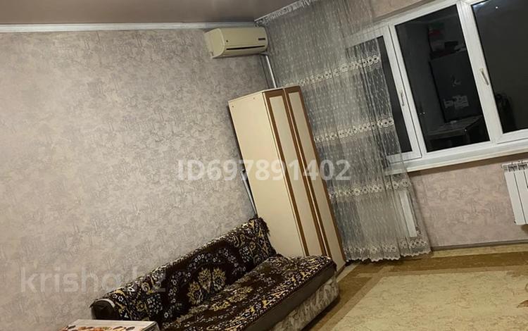 1-комнатная квартира · 42 м² · 4/5 этаж, мкр Кокжиек Геологов 9 — Камаз центр за 180 000 ₸ в Алматы, Жетысуский р-н — фото 2