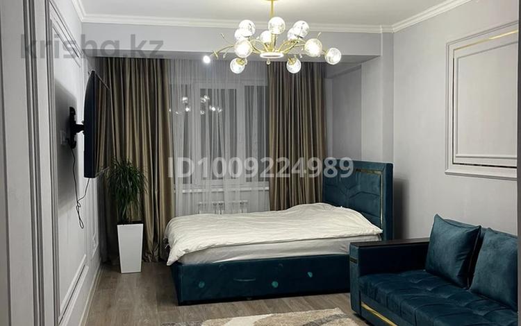 1-бөлмелі пәтер · 40 м² · 10/13 қабат, Есенова 160/3, бағасы: 32 млн ₸ в Алматы, Жетысуский р-н — фото 2