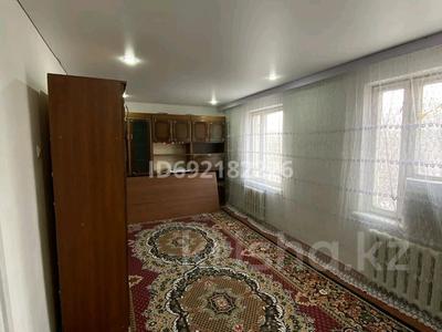 3-комнатная квартира, 72 м², 5/5 этаж помесячно, Салтанат 17 за 80 000 〒 в Таразе