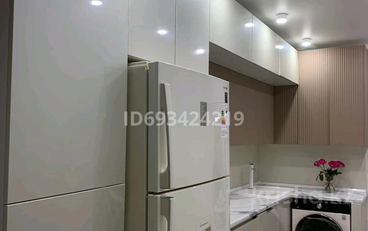 3-комнатная квартира · 70 м² · 2/5 этаж, Оркен 67 за 26 млн ₸ в Жанаозен — фото 10