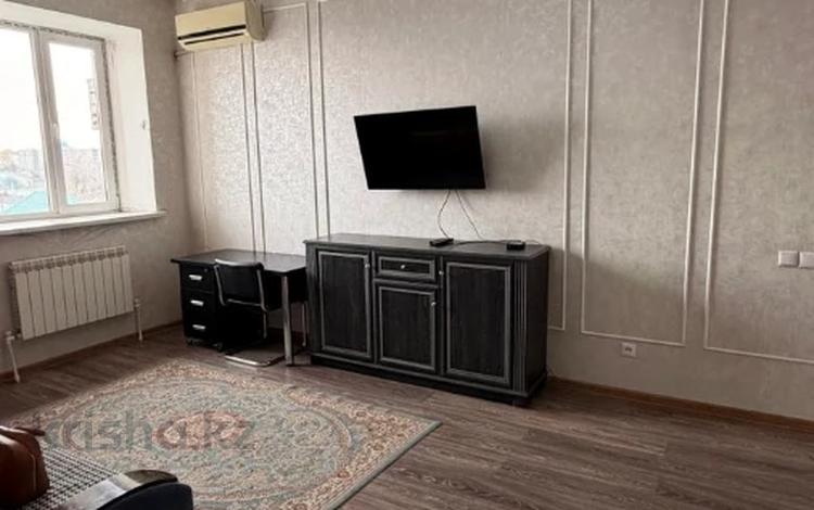 2-комнатная квартира · 62.6 м² · 3/12 этаж, мкр 5, Алия молдагулова за 18 млн ₸ в Актобе — фото 2