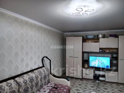 3-комнатная квартира, 69 м², 3/5 этаж, Жаманкулова 6 6/1 за 15 млн 〒 в Актобе, мкр. Сельмаш