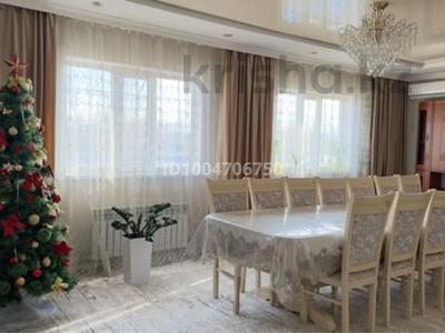Жеке үй · 6 бөлме · 210 м² · 10 жүзд., Сыпатай батыр 111, бағасы: 28 млн ₸ в Шу
