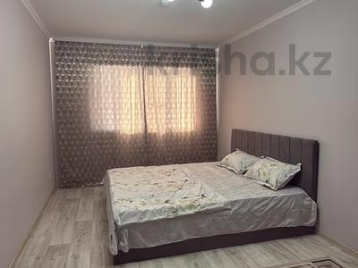 2-комнатная квартира · 70 м² · 8/32 этаж, 11-я улица 45 А — Казпочта Налогвый ДВД Әділет үйі Акимат за 13 000 ₸ в Туркестане