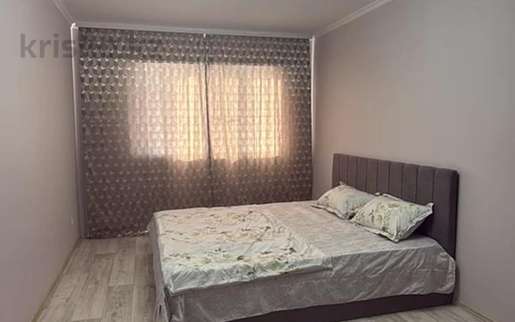 2-бөлмелі пәтер · 70 м² · 8/32 қабат, 11-я улица 45 А — Казпочта Налогвый ДВД Әділет үйі Акимат, бағасы: 13 000 ₸ в Туркестане — фото 9