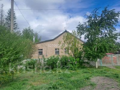 Отдельный дом · 4 комнаты · 92 м² · 6 сот., Майкудук 47 — Бабушкина за 31 млн 〒 в Караганде, Алихана Бокейханова р-н