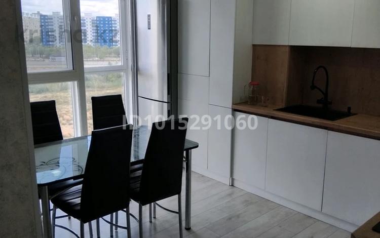2-комнатная квартира · 60 м², Микрорайон Байкена Ашимова за 24.8 млн ₸ в Караганде, Казыбек би р-н — фото 2