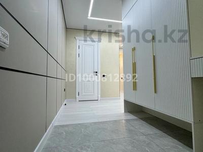 Продажа квартир в Туркестанской обл.: 4-комнатная квартира · 100 м² · 7/7 этаж, Шымкентский трасса 10/8 — Туран молдын касында,Окушылар сарайы,Мектеп,Муз сарайы,Стадион.Ремонт Жана ешким турмаган. за 40 млн 〒 4-комнатная квартира · 100 м² · 7/7 этаж, Шымкентский трасса 10/8 — Туран молдын касында,Окушылар сарайы,Мектеп,Муз сарайы,Стадион.Ремонт Жана ешким турмаган. за 40 млн 〒 в Туркестане